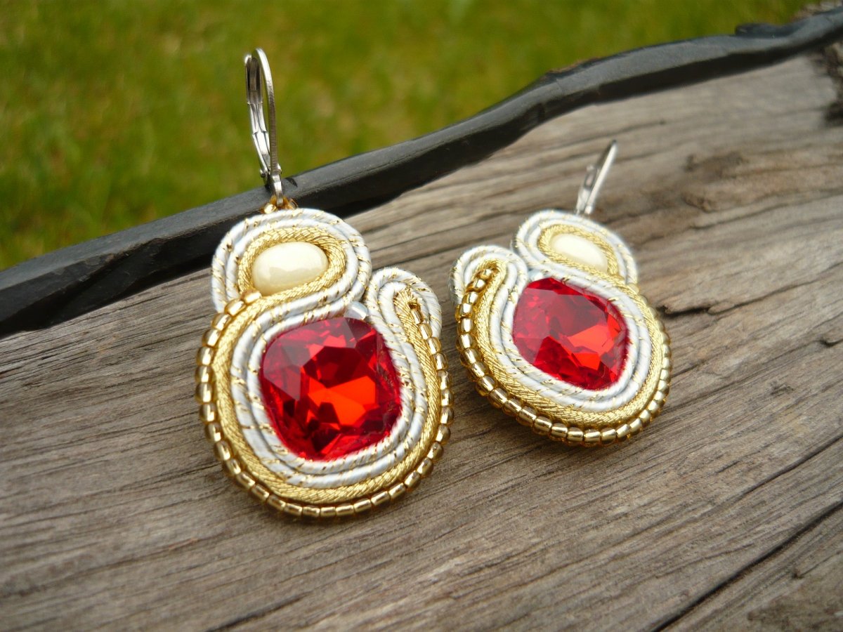 Soutache náušnice Elegant Gold & Red...