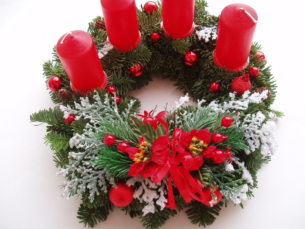 Adventní věnec-červený