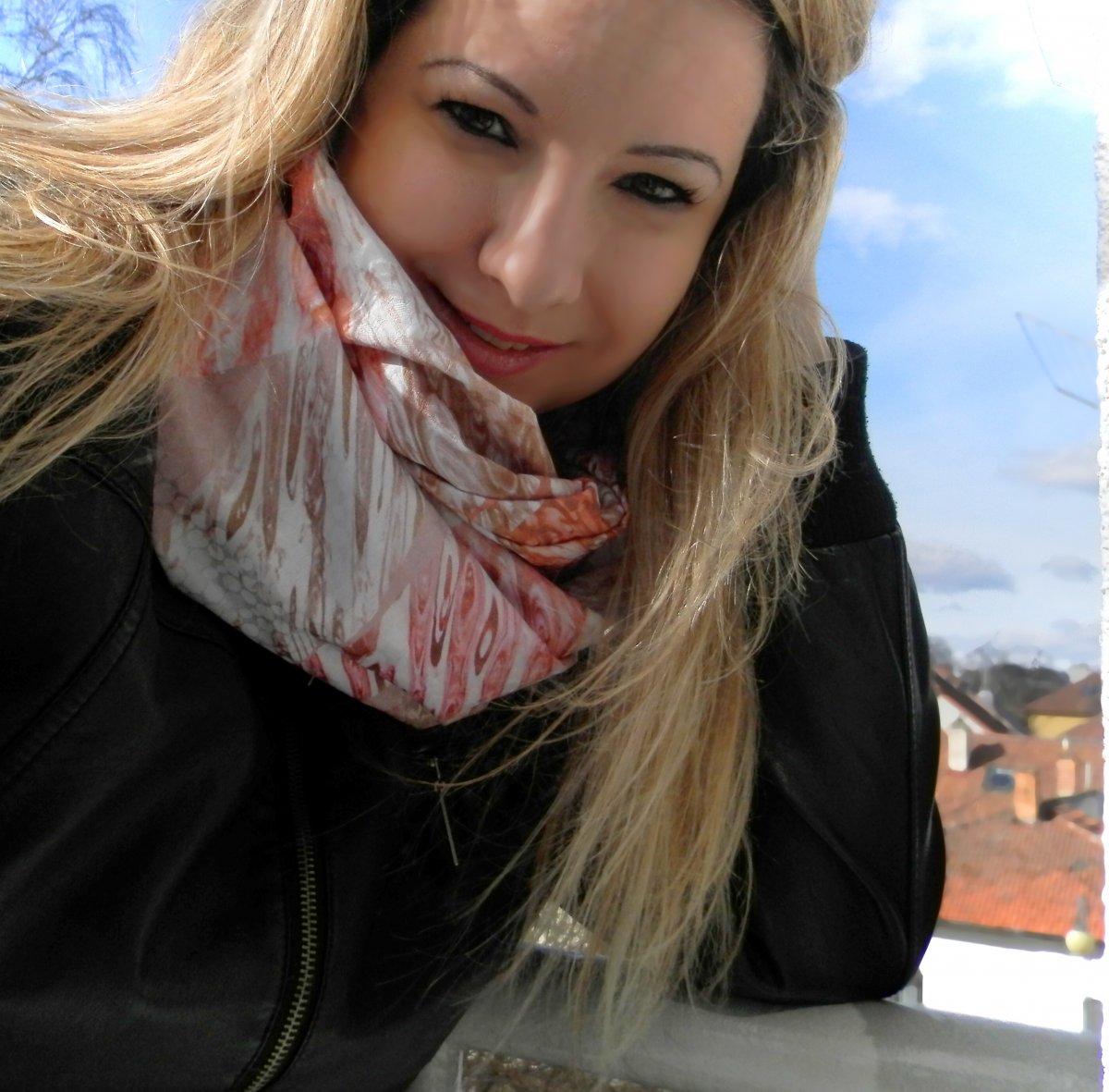 nákrčník,tunel žíhaný