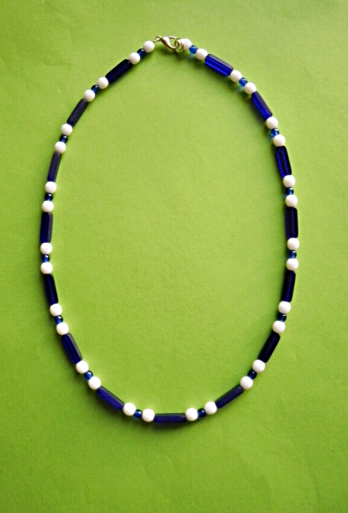 náhrdelník -modrobílý