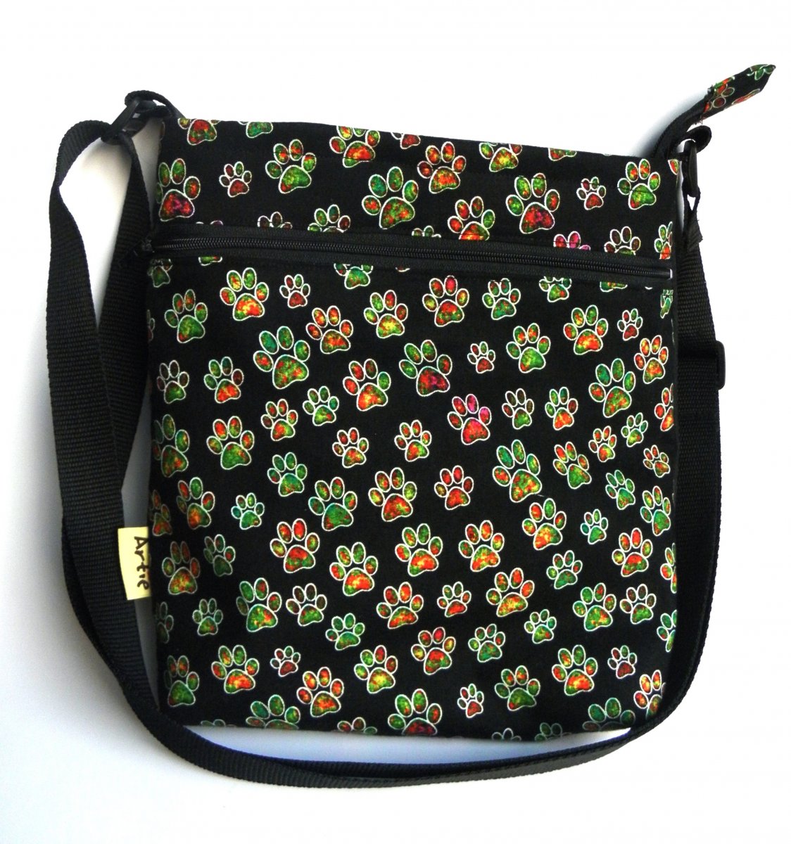 Kabelka - duhové tlapky