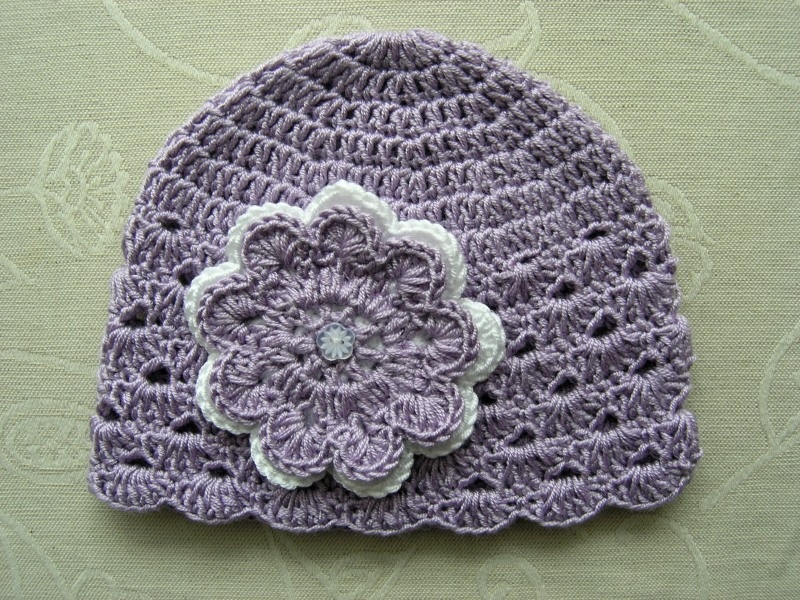 Jarní/podz. čepička - šeřík/bílá