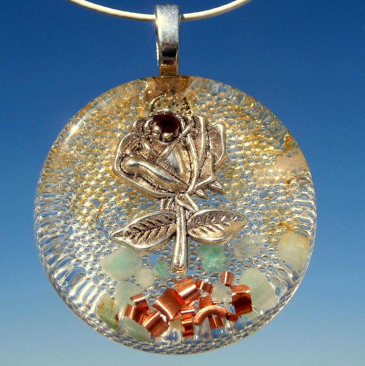 Orgonit *Růže symbol Afrodity*