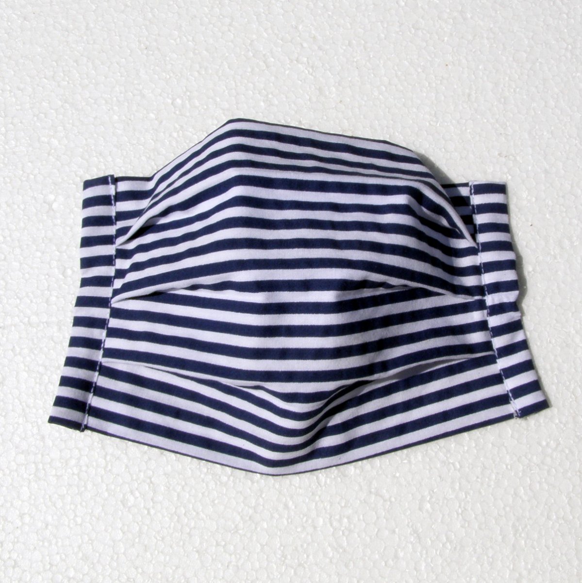 Rouška skládaná, dvouvrstvá, proužky