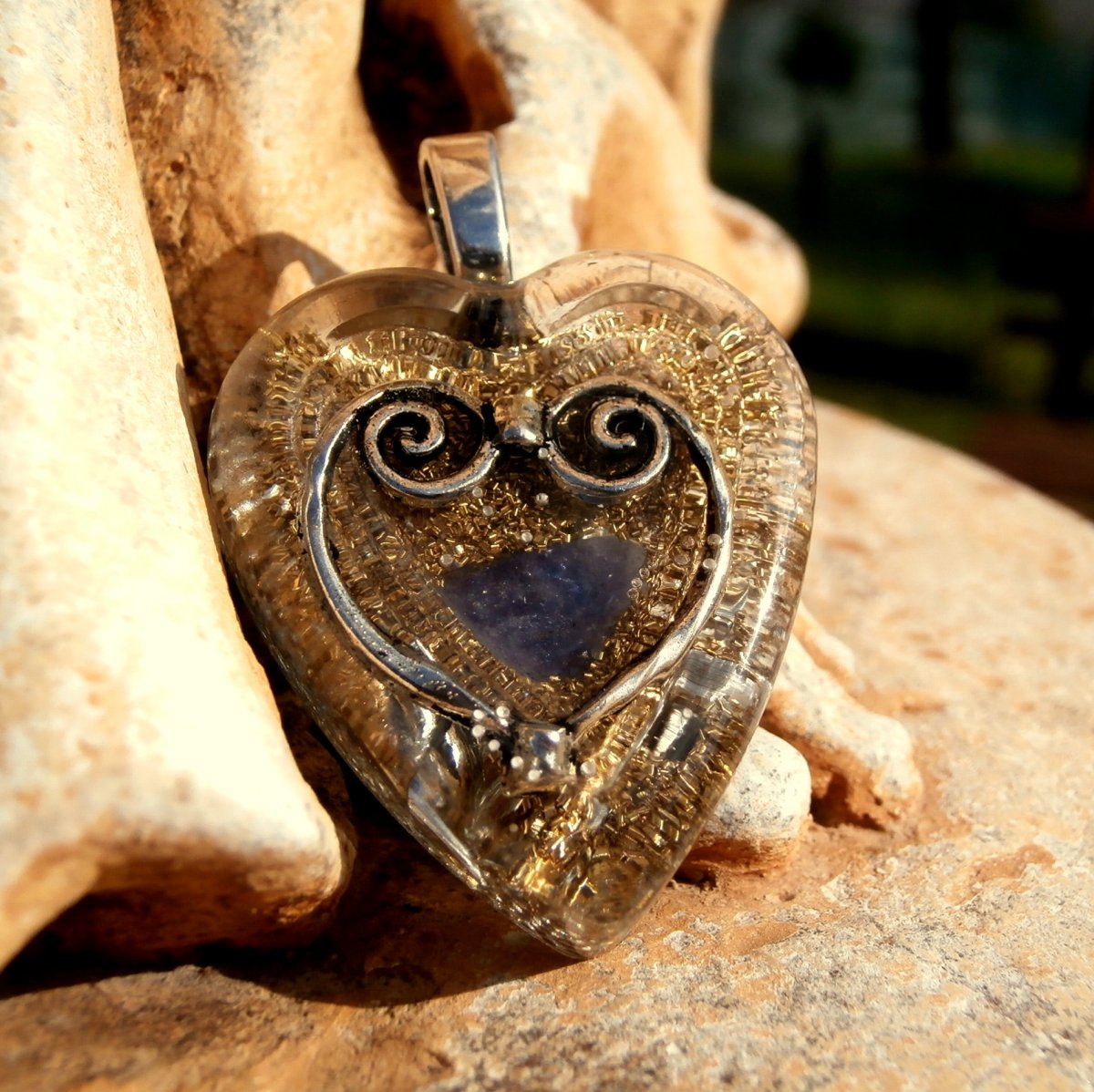 Orgonitové srdce s Chalcedonem, *Harmonie*