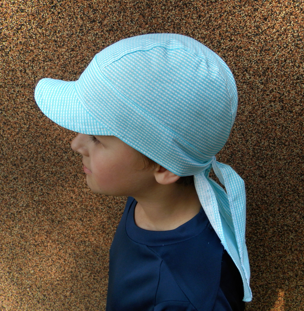 letní dětská pirátka s kšiltem tyrkys kostička