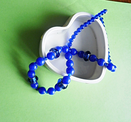 náhrdelník -modrý s rondelkami