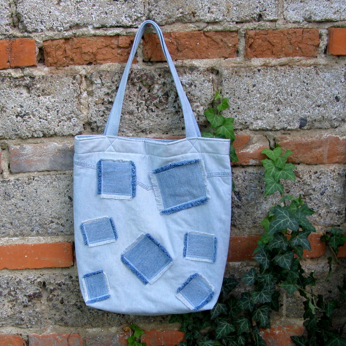 "Recy na spoustu vjecí" - velká nejen nákupní taška