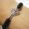 Černý náramek s andílkem (macramé) - Unisex