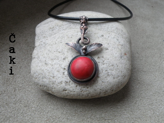 Had kolem jablíčka