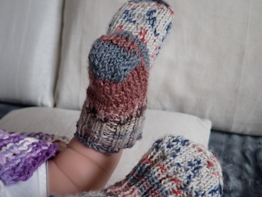 Ponožky pro panenku - miminko