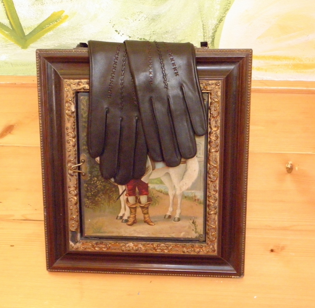 Hnědé dámské kožené rukavice s vlněnou podšívkou II jakost