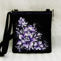 crossbody-fialové květy