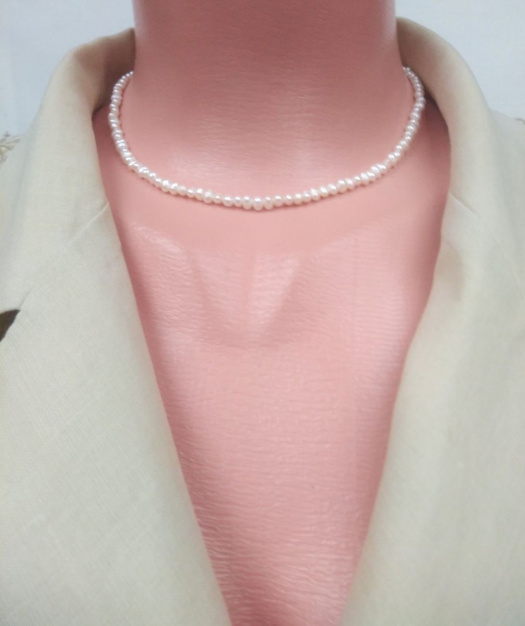 Náhrdelník (choker) z pravých perál