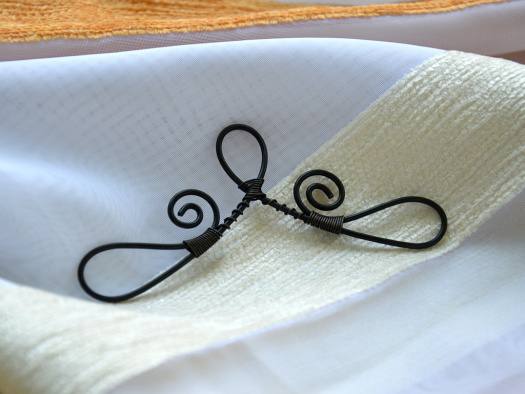 Drátované mini ramínko č. 2 / 9 cm