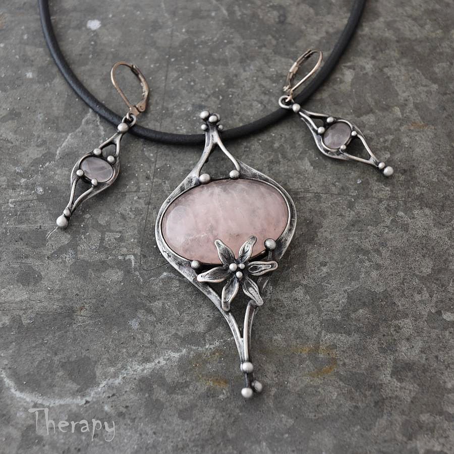 Něžný kvítek - souprava s růženíny