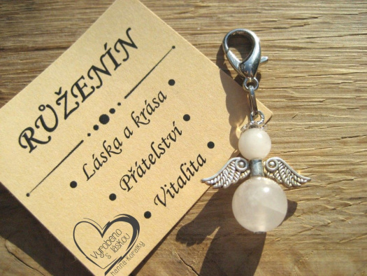 Přívěsek - anděl - minerál růženín