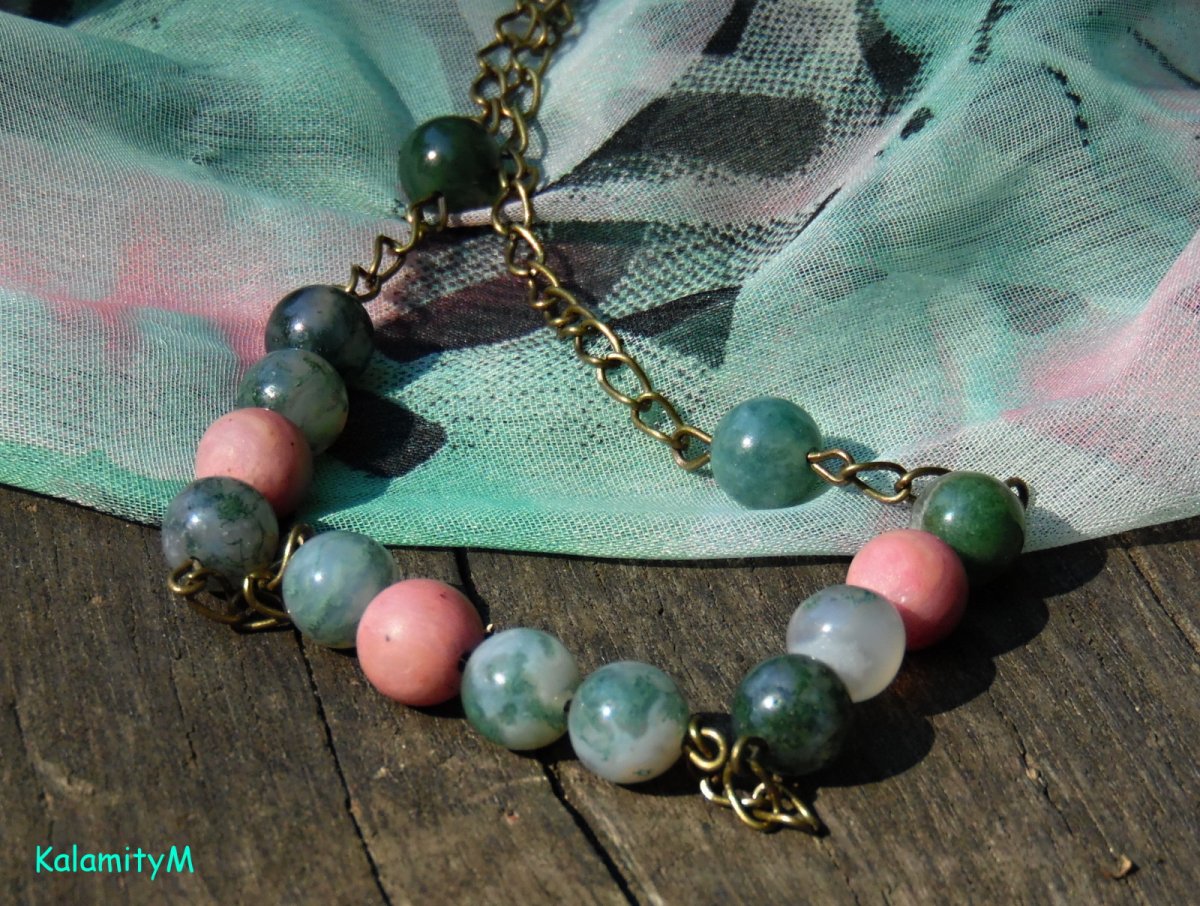 Rusalka- náhrdelník z mechového achátu a rodonitu