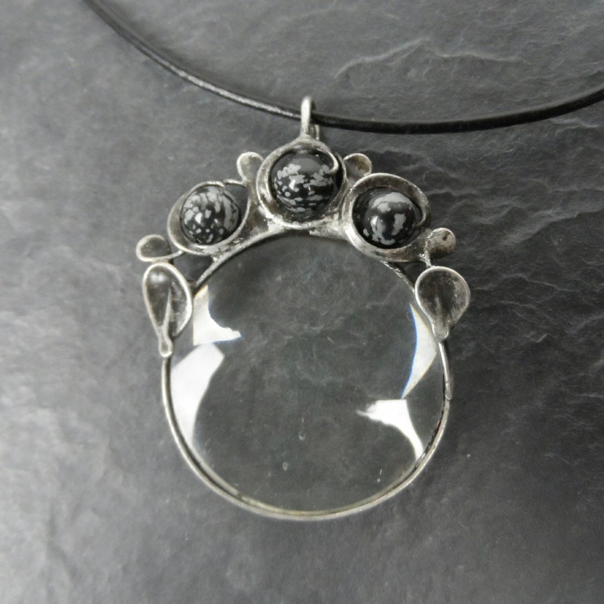 Náhrdelník obsidian lupa