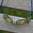 Jarní motýl - náhrdelník s olivínem a karneolem