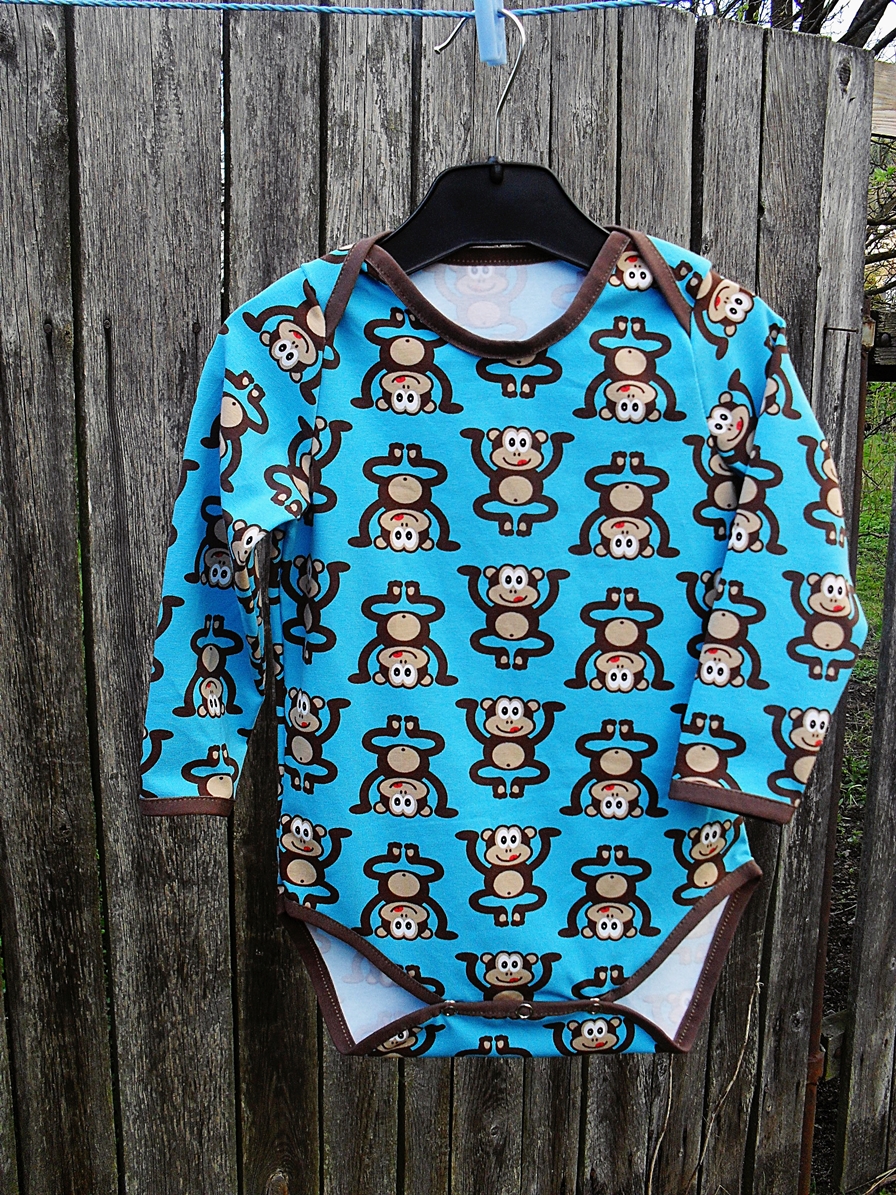 Bodýčko s opičkami