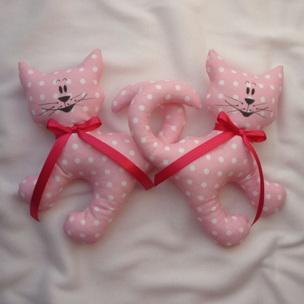 Kočička ROZTOMILKA RŮŽOVÁ