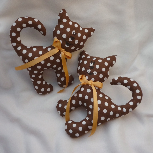 Kočička KAPUČÍNO