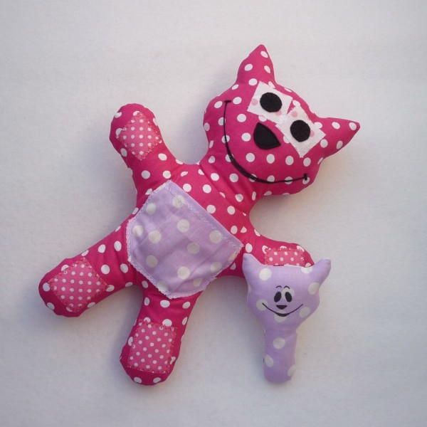 ZÁPLAŤÁČEK kočičáček s čiči-špuntem