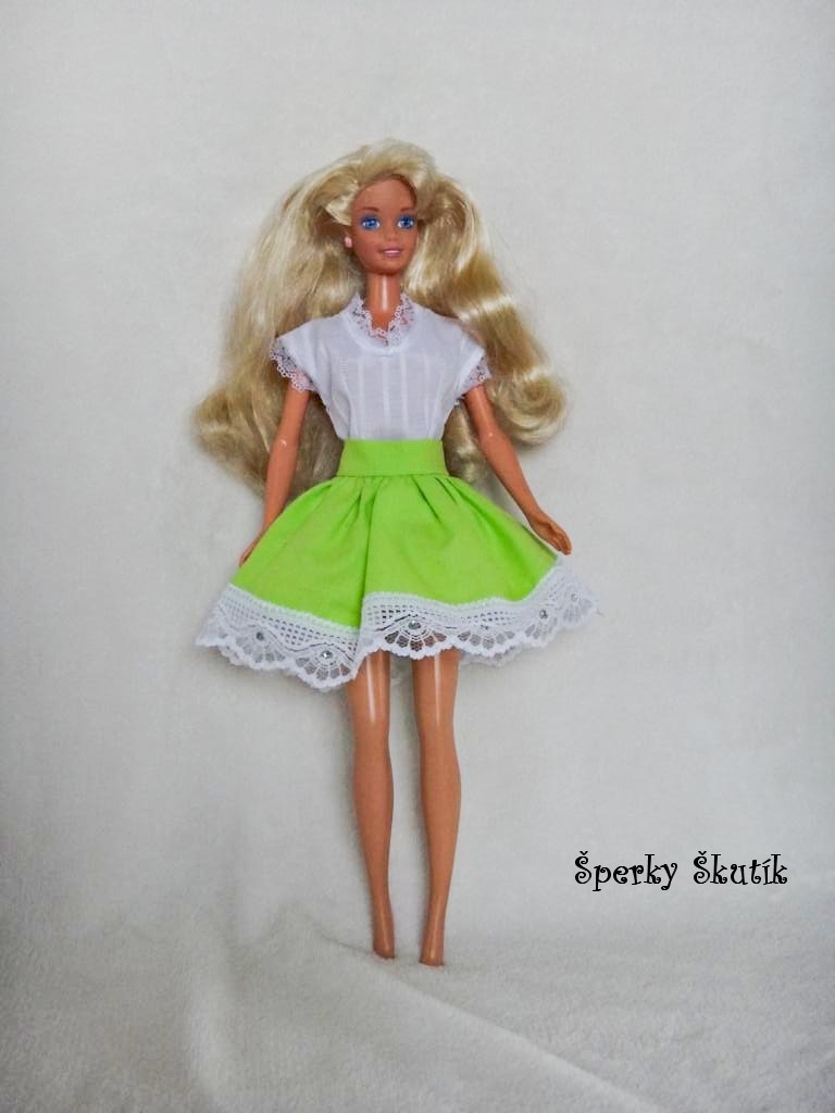 SU0008 - Zelená sukýnka s krajkou