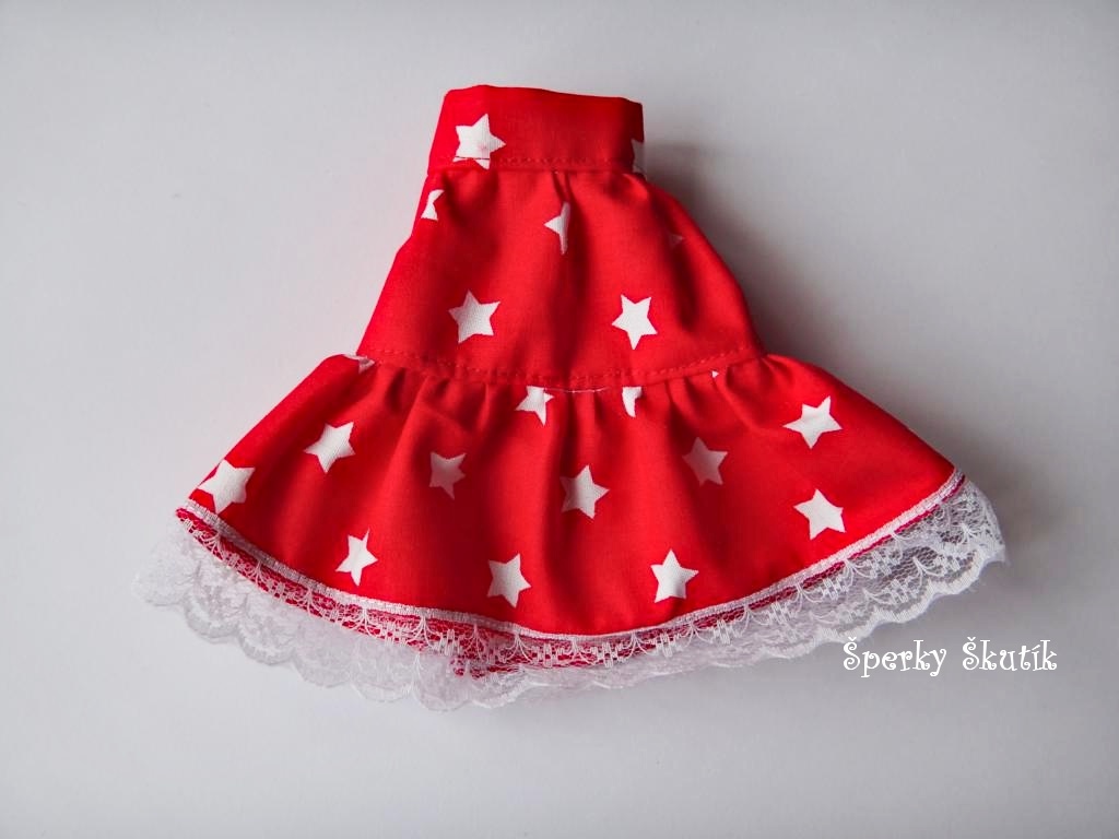 SU0080 - Červená hvězdičková delší sukně 