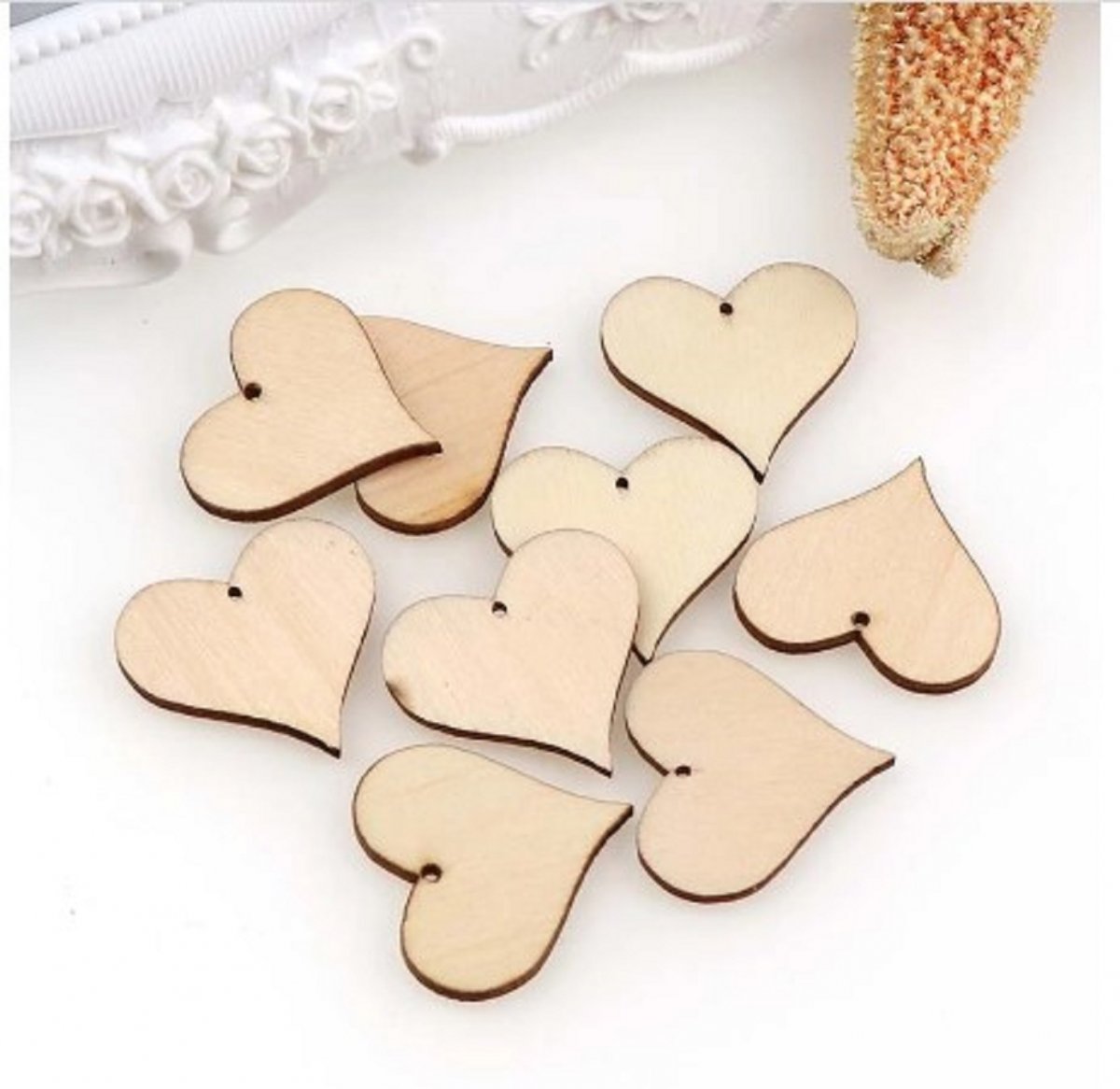 Dřevěné výřezy - srdíčka 40 mm- sada 5 ks