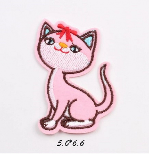 Vyšívaný nažehlovací obrázek - kočička 5*6,6 cm