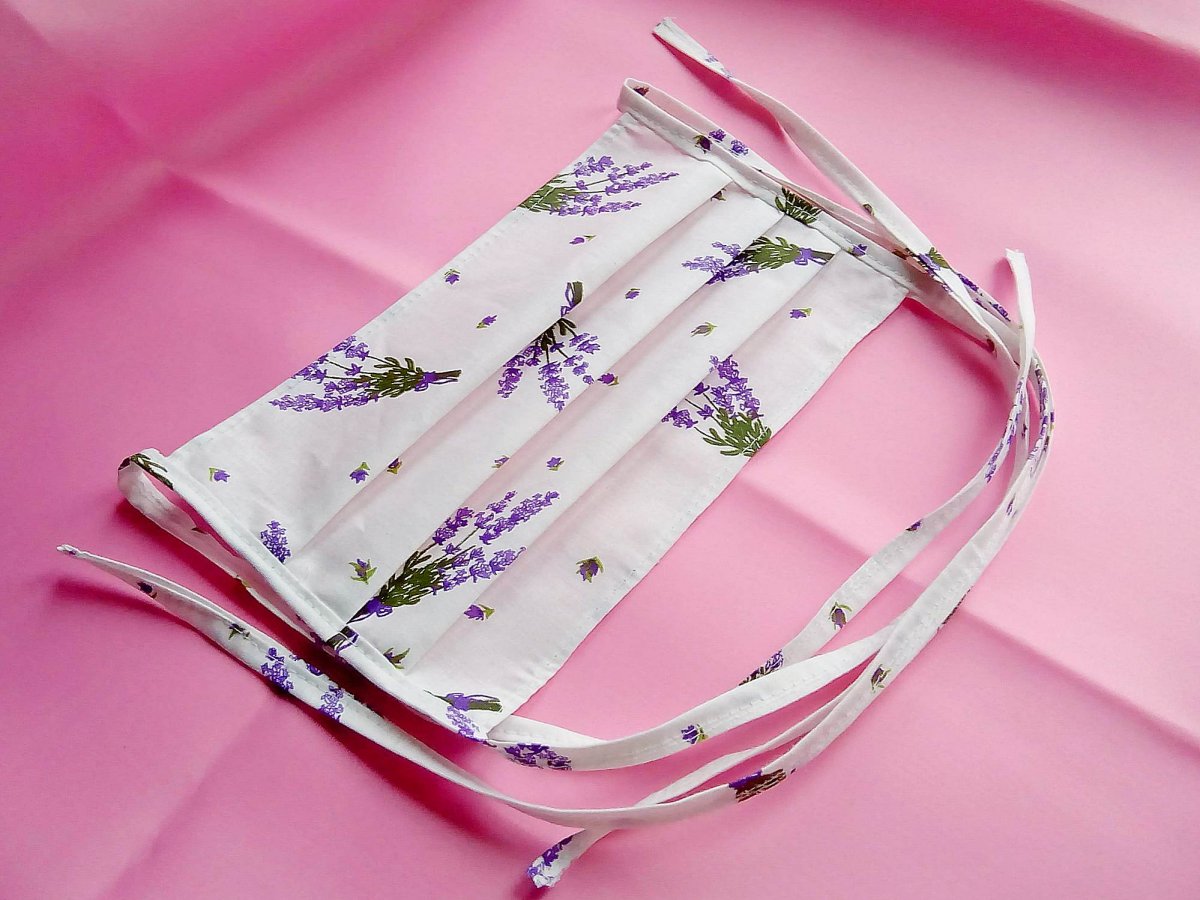 TEXTILNÍ ROUŠKA S LEVANDULÍ