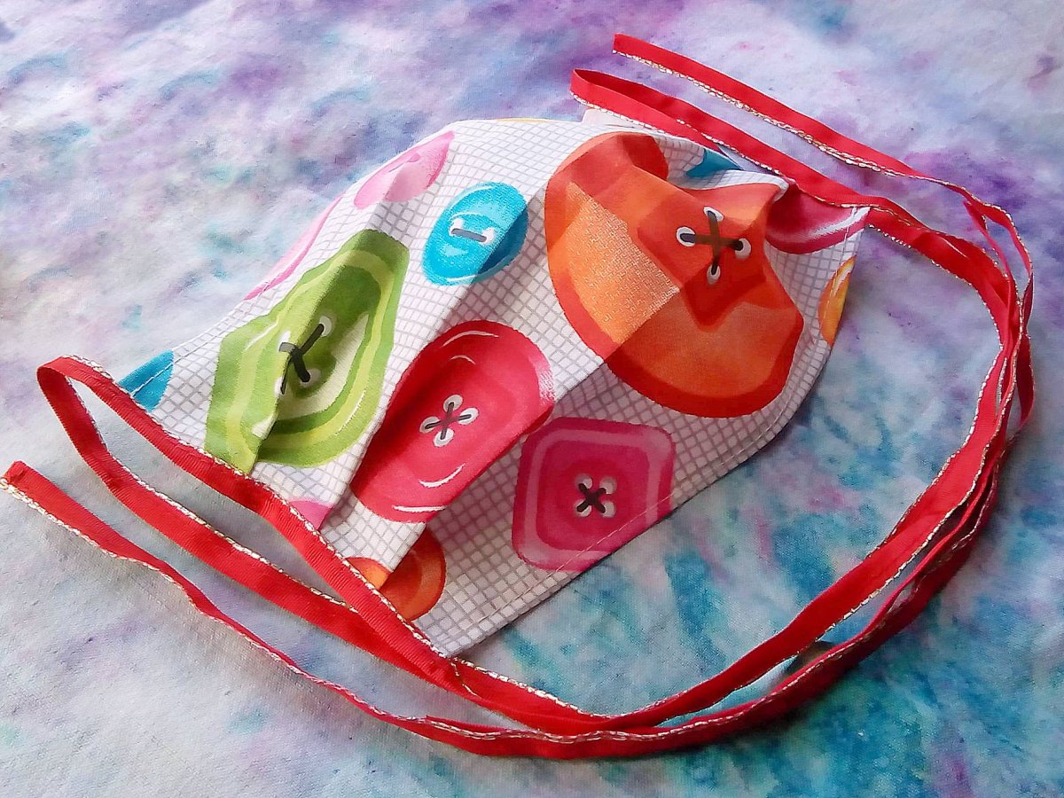 VESELÉ KNOFLÍČKY #01