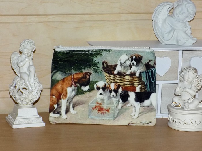 Kosmetická taštička ve vintage stylu - pejsci