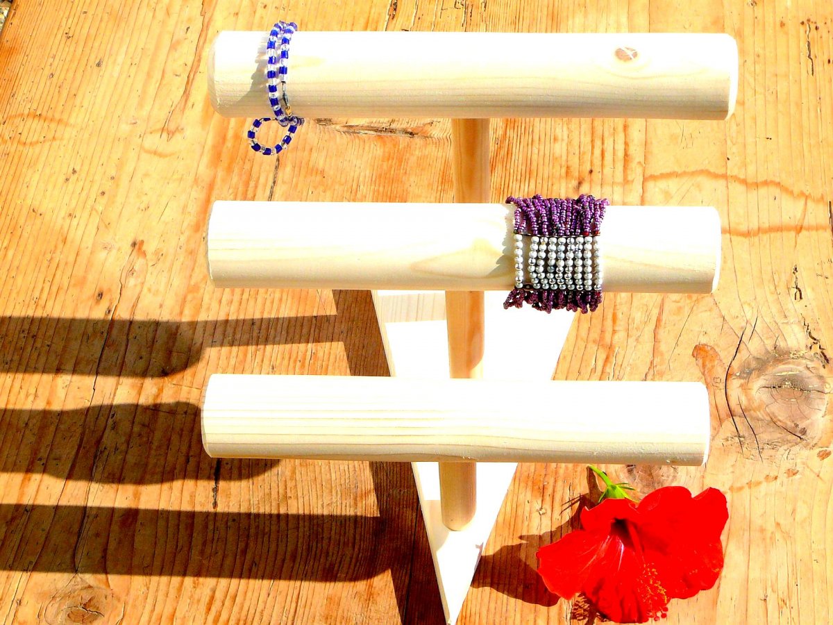 Třířadový stojan D - smrk