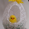Vajíčkové hnízdečko s vajíčky nebo kuřátkem