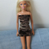 Velvet - Hnědé šaty pro panenku barbie  