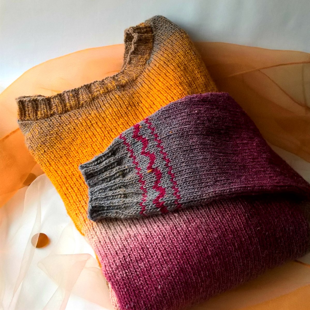 Vřes a šafrán - svetr ze 100% vlny