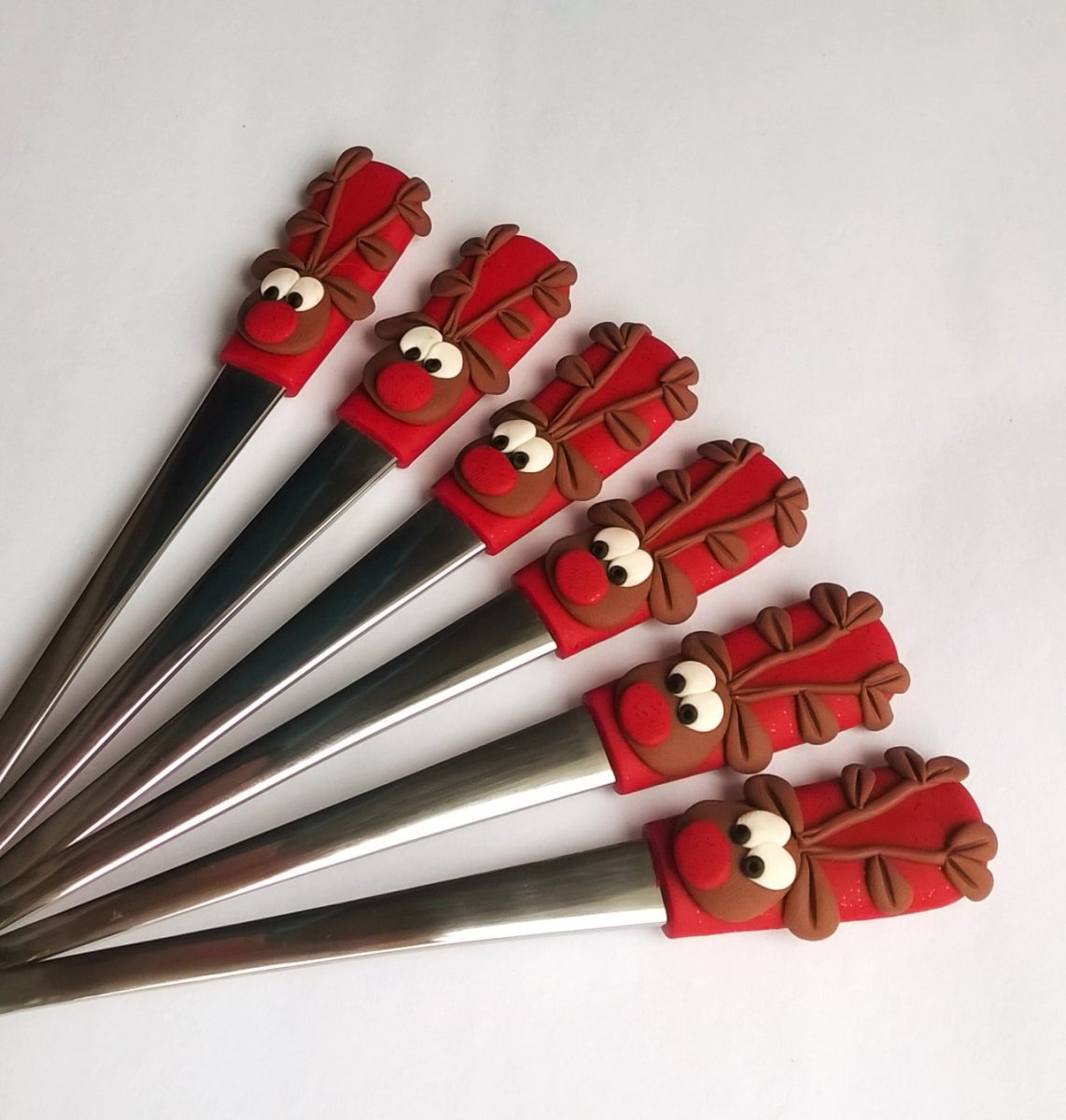 Dezertní lžičky- 18 cm. Sobíci