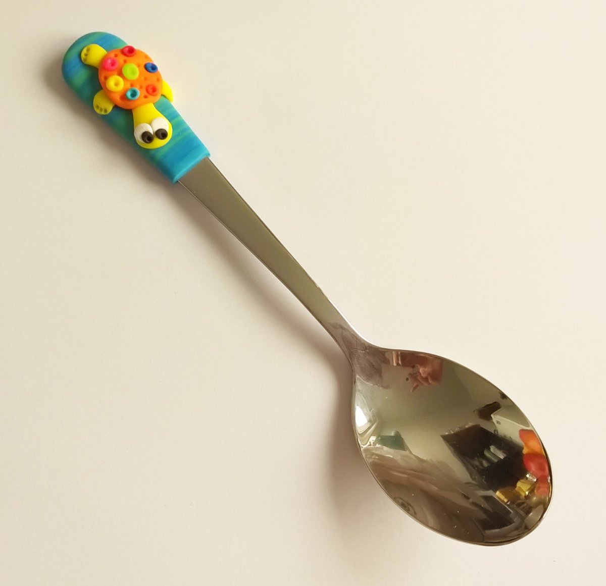 Želvička.....:) Děstká polévková lžíce