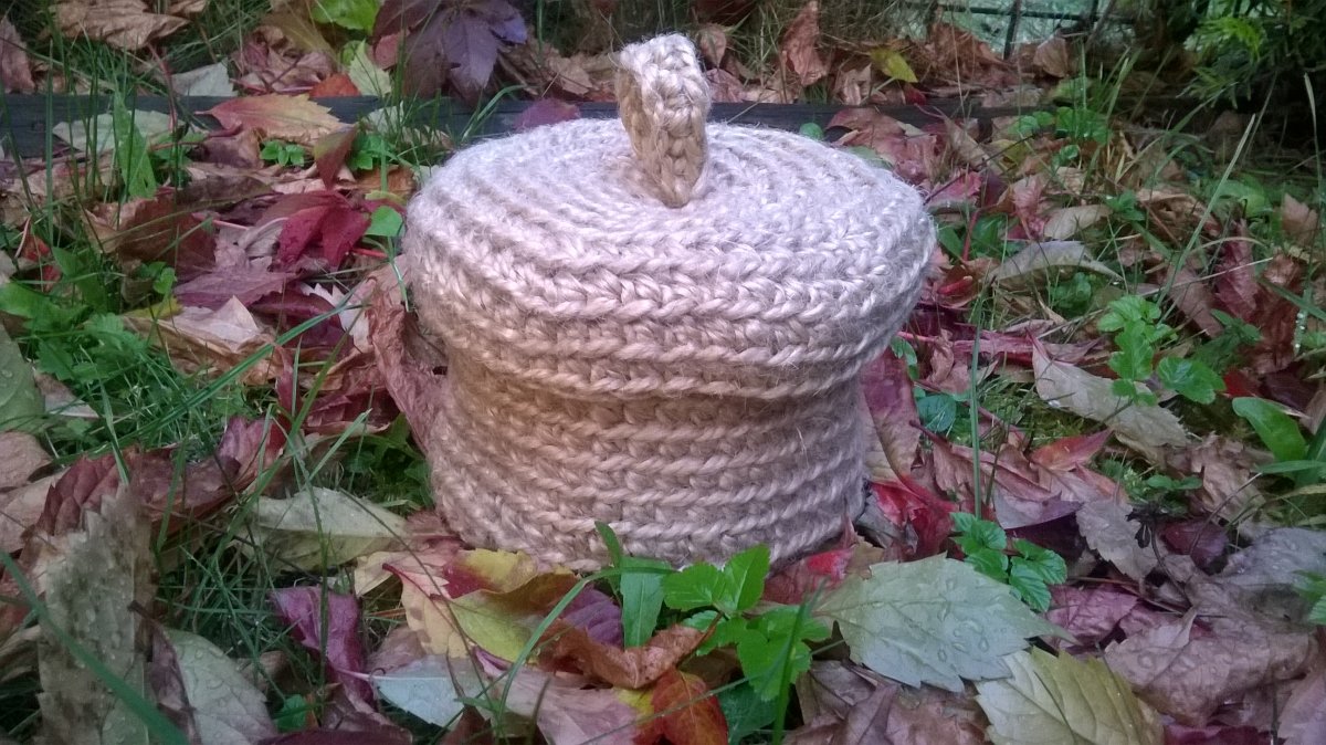 Dóza z juty s víčkem - košík