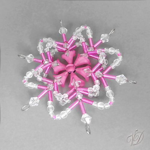 Vánoční hvězda z korálků KO248 - 3D (PEVNÁ A NEREZ)