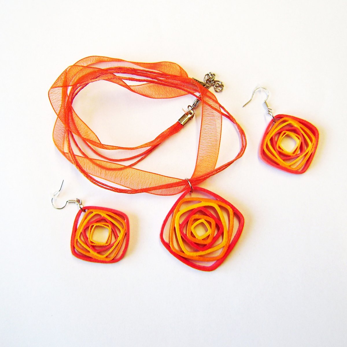 Oranžové zamotané čtverce - sada