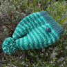 Zelená perličková čepice