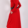 Červené šaty se zvonovou sukní