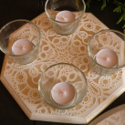 Originální svícen s reliéfní mandalou, zlato1