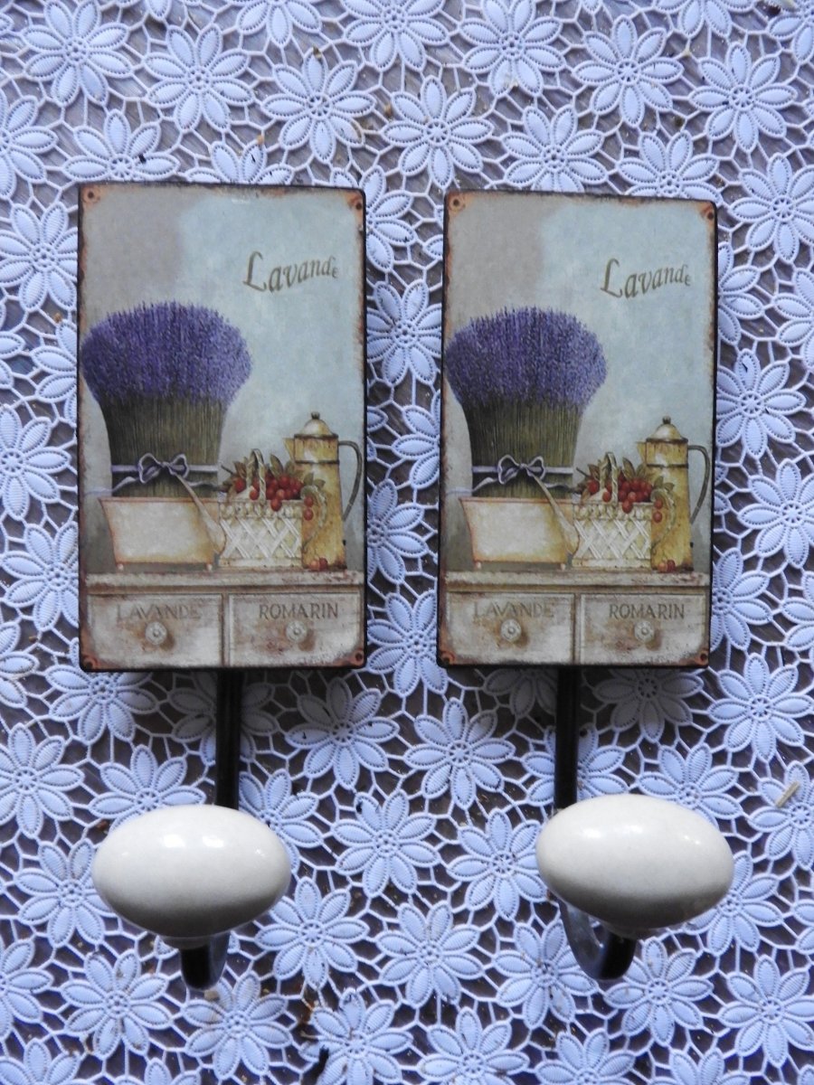 Věšák na dekorace na dotvoření levandulový