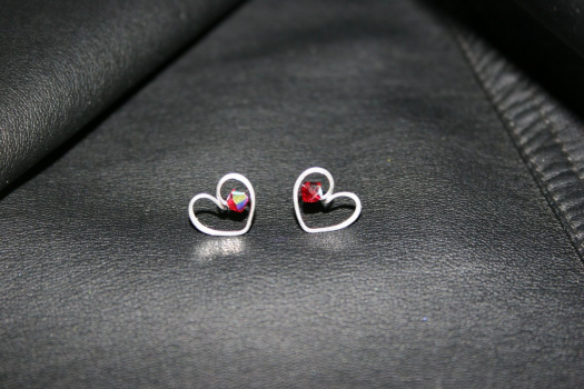 Náušnice - bodovky - SRDCE - Swarovski - chirurgická ocel
