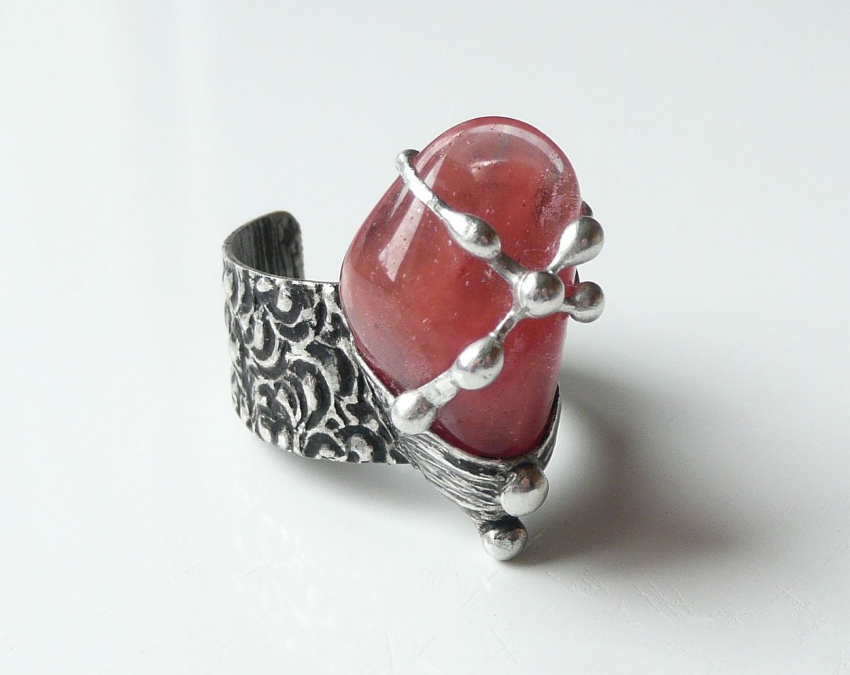 Křížem krážem .. ( křemen jahodový )